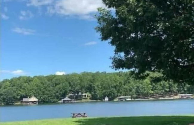 Cozy and Comfy with Lake Access - Photo 48