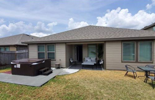 Katy Vibes With Jacuzzi, Elegant and Peaceful 3BR - Foto 36