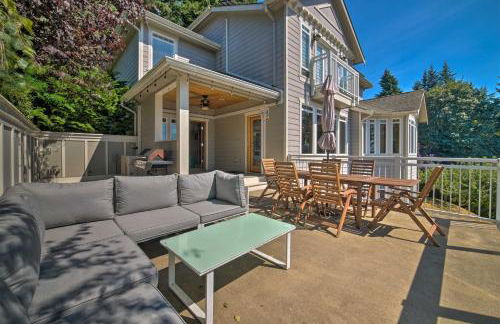 Spacious Lake Stevens Home with Fire Pit, Patio - Foto 36