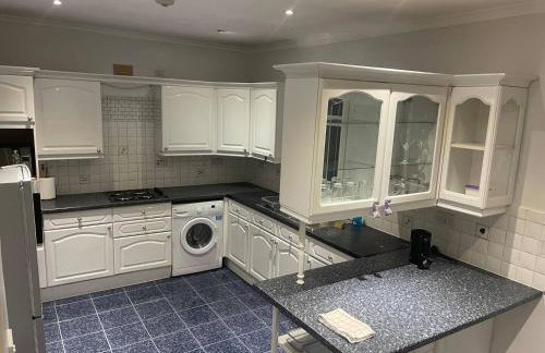 Hendon Home - Photo 2