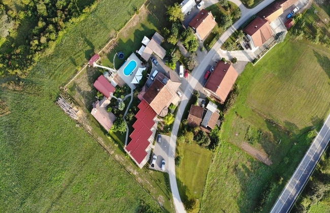 Mar - With Pool - R6 - Foto 17