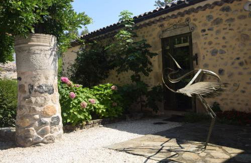 Holiday Home in Ardèche near Château Ventadour - Foto 6