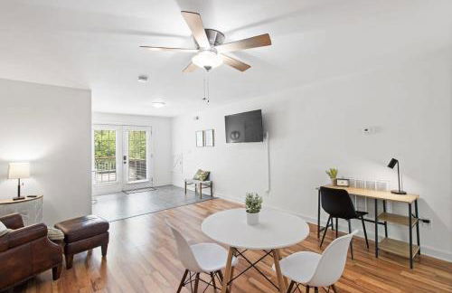 Wooded Retreat with game area and hot tub - Foto 56