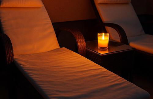 Wellness Ferienwohnung mit Sauna, Massagen, Spa, beheizbarem Whirlpool bei Leipzig - Foto 29