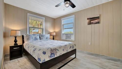 Stones Throw Beachside Bungalow #1 ON THE BEACH - Foto 5