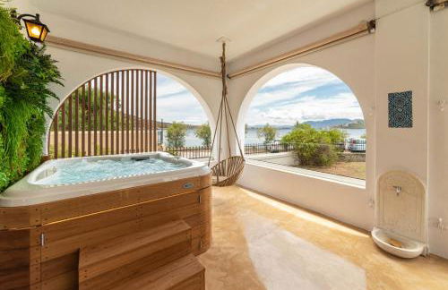 Faidon's Luxury House with jacuzzi by AegianKazarte - Foto 1