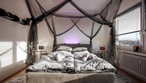 bold & black - balcony - Netflix - Wifi - 5 Person - Foto 2