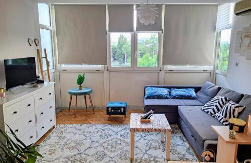 Šarmantan stan u centru Zagreba - Foto 3