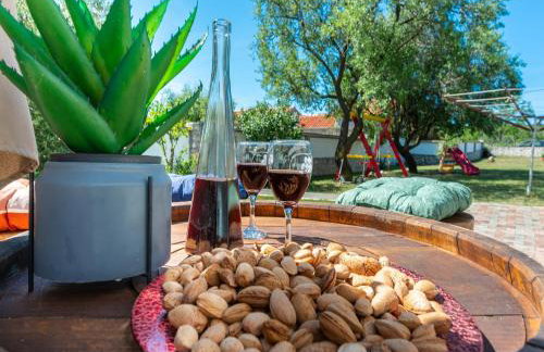 Holiday House Marina with pool - Foto 88