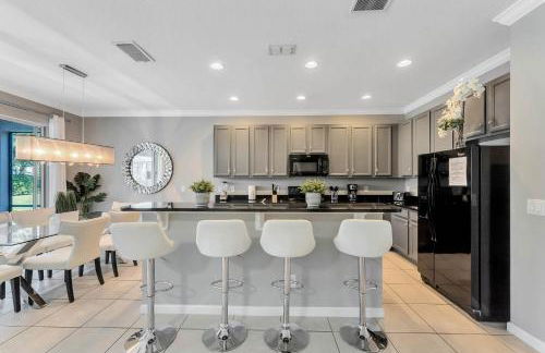 Sleeps 14 Heated Pool + Lazy River + Game Room - Foto 26