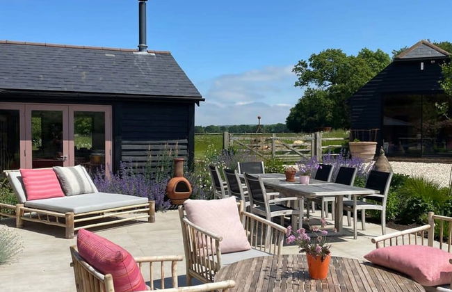 Luxury Countryside Haven for 10 - Photo 29