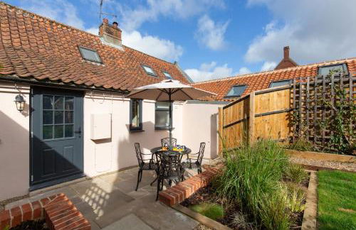 Fayette sleeps 4, 2 bedrooms, cute garden - Foto 8