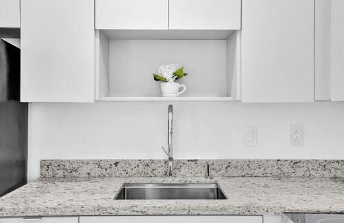 Hallandale Beach Family Vacation Home Backyard - Foto 46