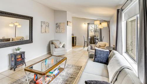 Work, Play and Relax Home with Yard in Lancaster! - Foto 4