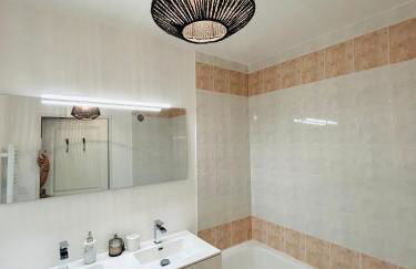 Le Nicol's-PISCINE-PARKING-WIFi-Clim - Foto 6