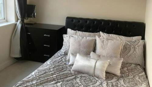 Charming House with Garden - Sleeps 6 & Parking - Foto 5