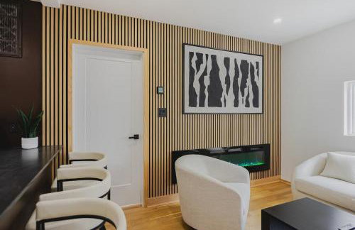 Luxury 3BD Short Walk to Airport - Foto 2