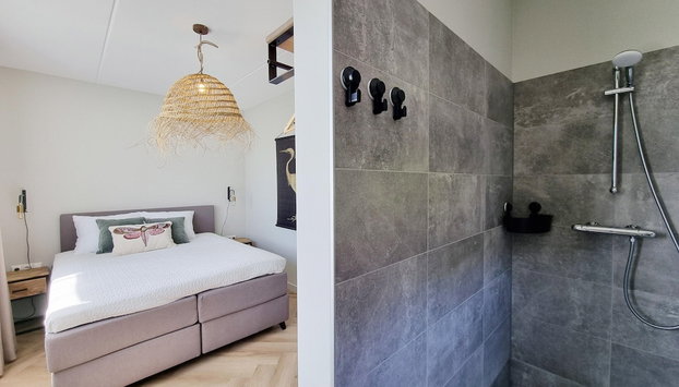 Luxurious Detached Water Villa With Jetty - Foto 5, Camera