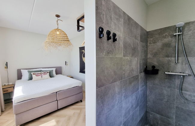 Luxurious Detached Water Villa With Jetty - Foto 7