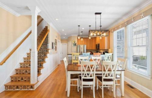 After Dune Delight - Relax and unwind in this fun and spacious 3 story home, Light, Bright, and close to everything! townhouse - Photo 12