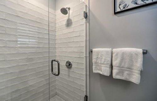 Stunning House with Deck, Game Room and Home Gym! - Foto 20