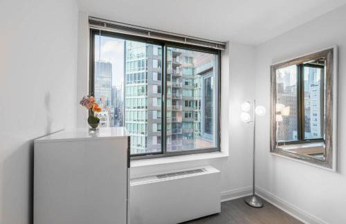 Fully Furnished 1BR in Murray Hills - Foto 18