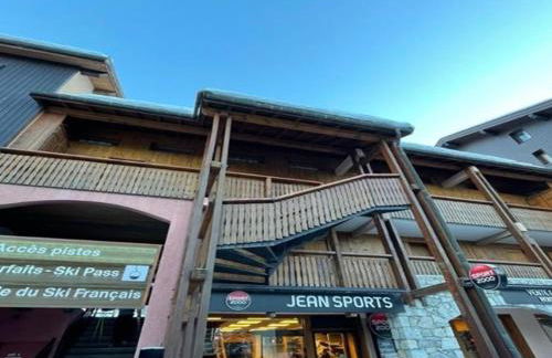 Appartement cosy au pied des pistes pour 4 personnes - FR-1-570-28 - Foto 14