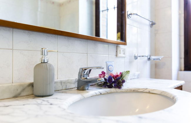 Erba 6 in Baranzate With 1 Bedrooms and 1 Bathrooms - Foto 33