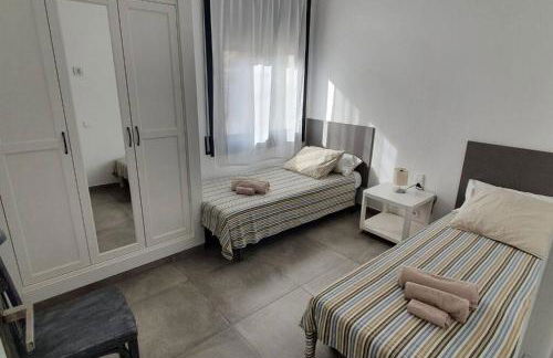 CASA CENTRO DEL PUEBLO CON PISCINA PRIVADA - Photo 13