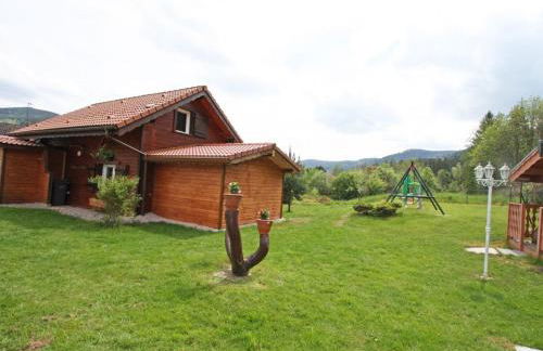 Chalet en bois avec jardin, proche ski et randonnée, équipé pour 8 pers. à Vagney, Vosges - FR-1-589-283 - Foto 3