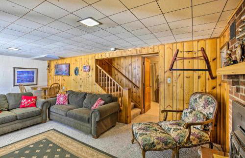 Cumberland Retreat with Lakefront Yard and Dock - Foto 17