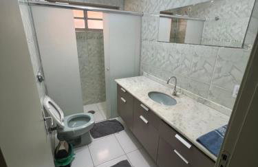 Apê Espaçoso 3 Qtos no coração da cidade - Foto 11