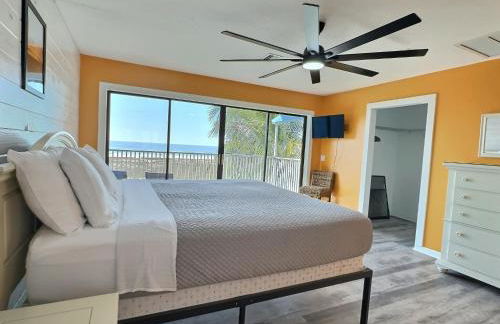 On the Beach, Walk to Village, Watch the Sunsets from Balcony - Foto 56