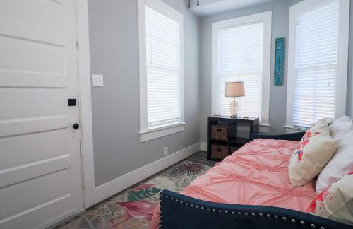 The Old Flamingo Vibrant Bungalow just 2 mins from the beach - Foto 42