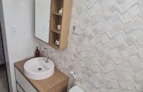 Apto com conforto e ótima localização - Foto 14