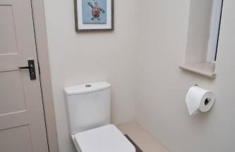 Spacious 4 Bed House Sleeps 6 Parking Garden in Loughborough - Foto 40