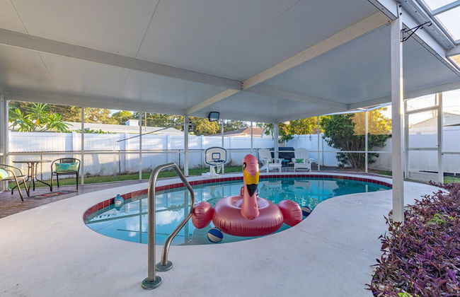 11350 Central Oasis 4BR Pool Home - Photo 30