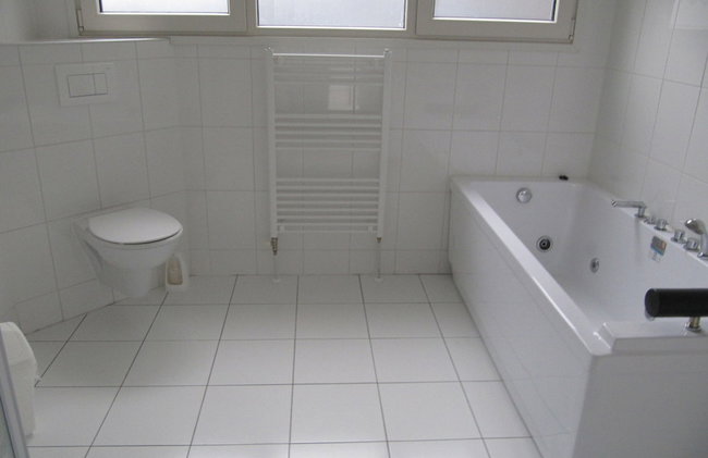 Tidy Furnished Chalet With a Dishwasher - Foto 7