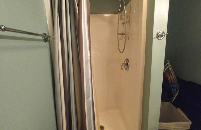 The Bear Foot Lodge by Avantstay Game Room, Deck, Beach/lake Access - Photo 19