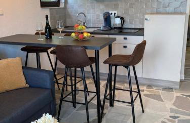 Emmi Apartments - Photo 2