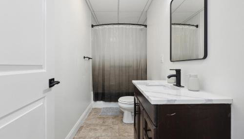 East 225 I Modern Studio in Downtown Rochester - Foto 4