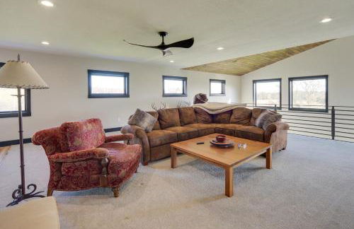 Large Home with Land in Prairie Farm! - Foto 17