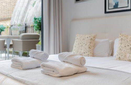 Mayfair's Luxurious Gem with Terrace - Foto 11