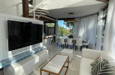 Casa Delfi, Hermosa vista, Jacuzzi e Praia , Buzios - Foto 1