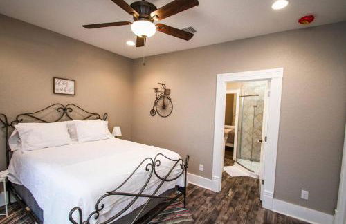 Restored Historic 2br/1.5ba House Near Downtown - Foto 26