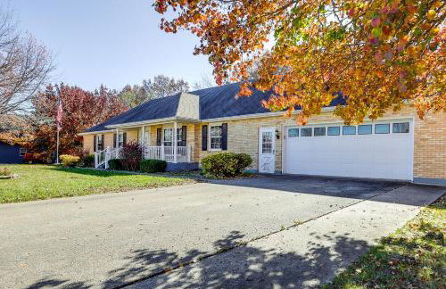 Charming Paris Home with Porch Hunt and Unwind! - Foto 27