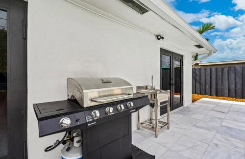 Modern 4Bedroom-2Bath Family POOL House 5 mins Lauderdale-by-the-Sea & Pompano Beaches - Foto 5