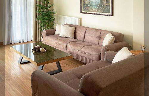 Favelas Luxury Apartments - Photo 25