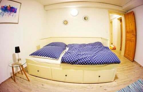 Großzügige 185m2-Altbauwohnung in Bestlage 7Zimmer-2Bäder-2Küchen-2WCs - Foto 76