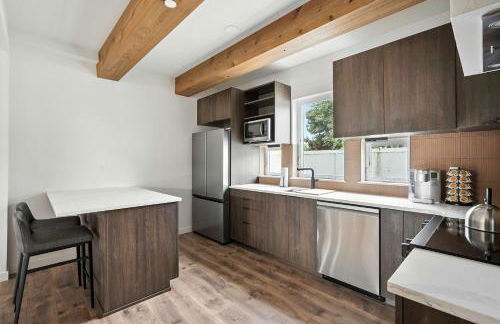 Kerns 6BR Gem - New Build Spanish Flair - Photo 37